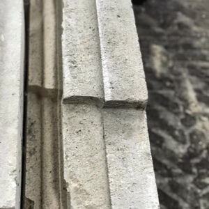 Close-up of the architrave stones.